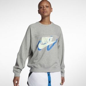 Nike Sweater